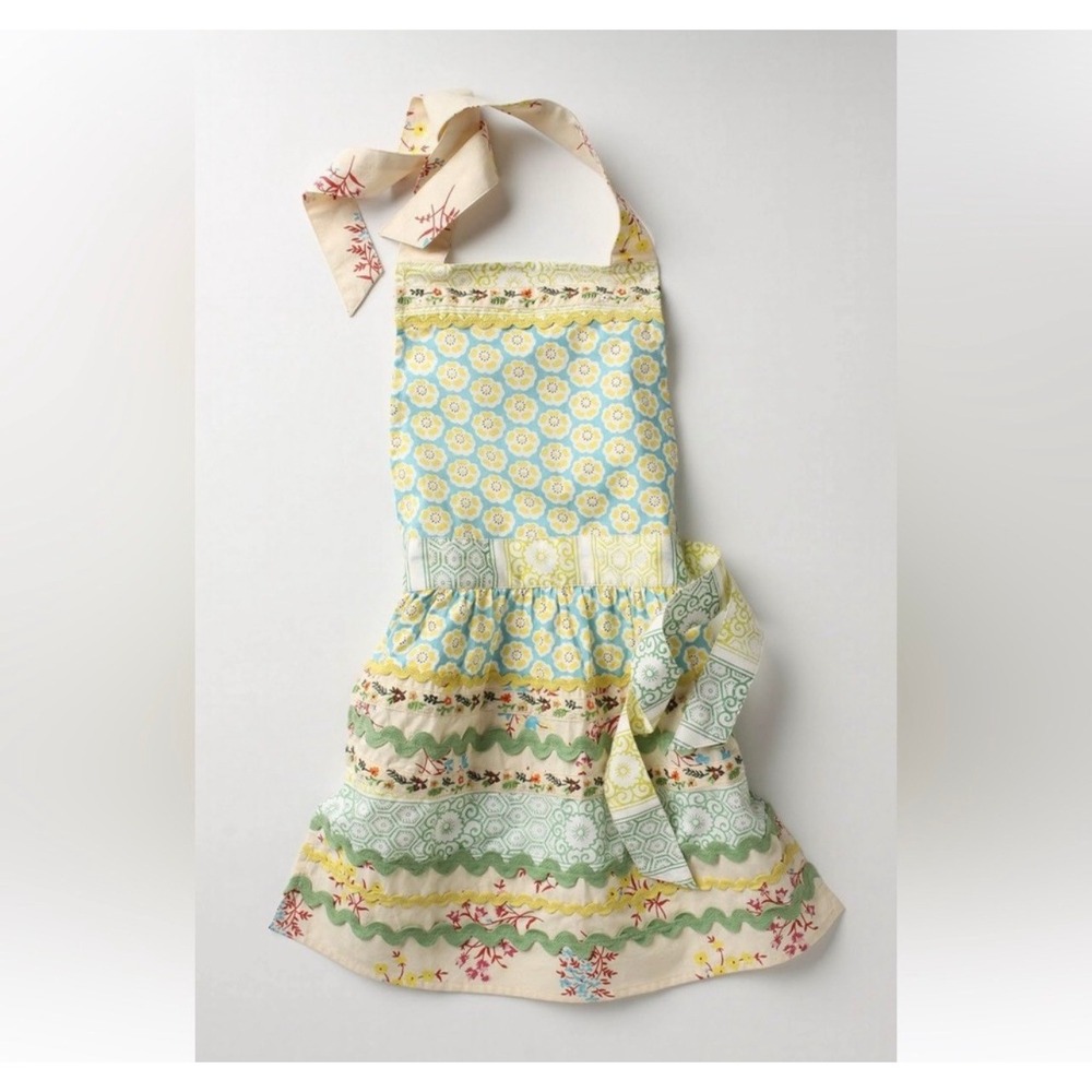 Anthropologie Kids Floral Embroidered Ricrac Boho Cottagecore Cotton Apron OS